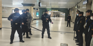 冰城公安：冰雪旅游热 平安守护忙